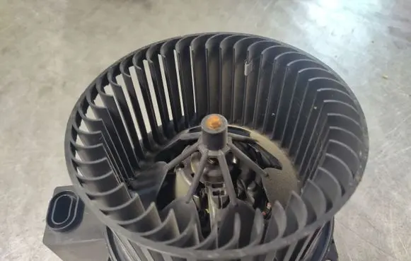 Ford Explorer V Heater fan/blower