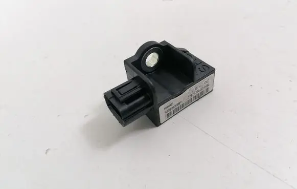Honda CR-V Airbag deployment crash/impact sensor 77975T2AA010M4