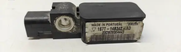 Ford Mondeo Mk III Airbag deployment crash/impact sensor 1S7T14B342AD