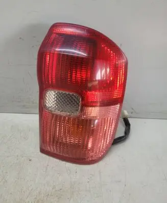Toyota RAV 4 (XA20) Rear/tail lights