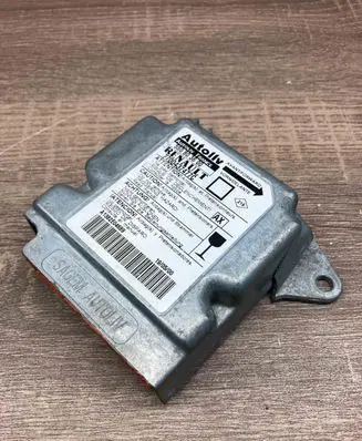 Renault Megane I Airbag control unit/module 550803600 7700437477C