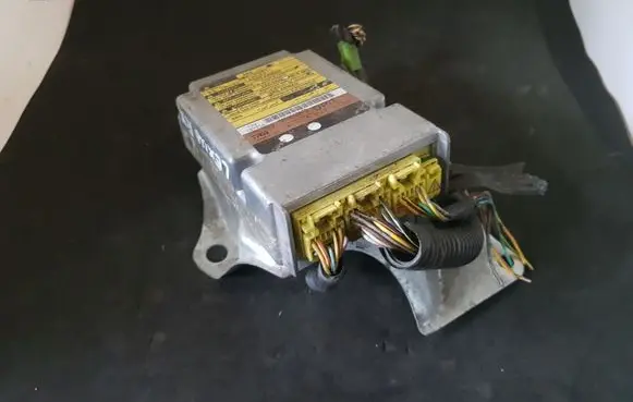 Lexus RX 300 Airbag control unit/module 891700W040