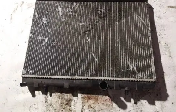 Citroen C4 Grand Picasso Coolant radiator