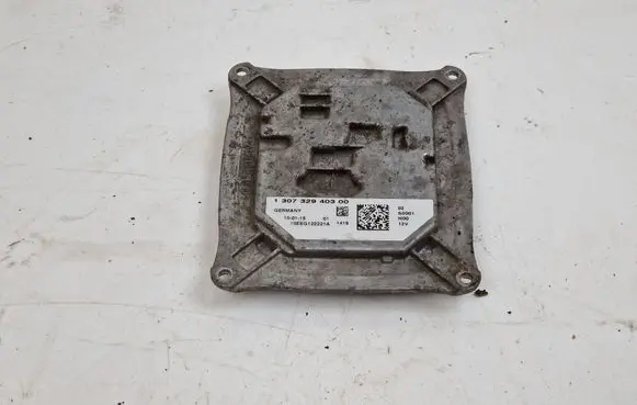 Peugeot 308 Xenon control unit/module 130732940300 10EEG122221A