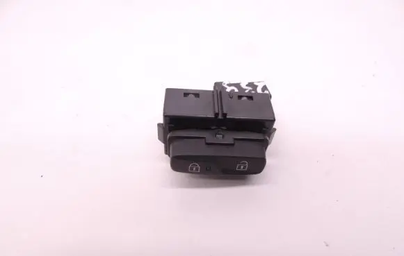 Volvo V40 Central locking switch button 31334571 D239