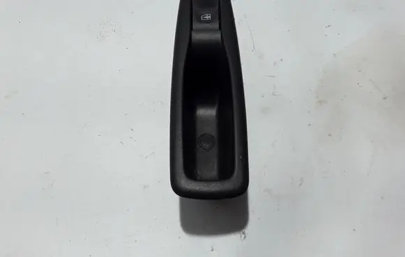 Renault Captur Electric window control switch 829614619R