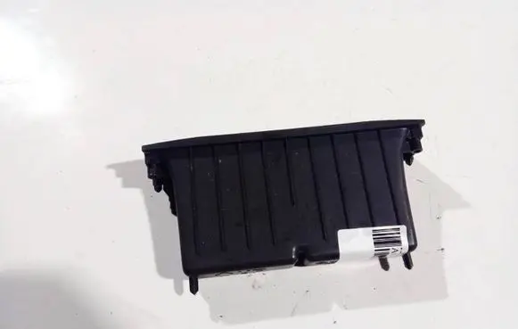Nissan Note (E11) Other interior part 684759u000