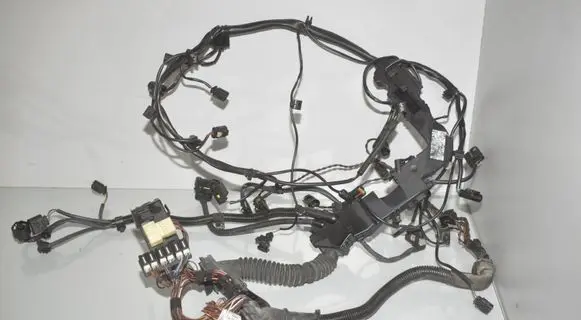 BMW 5 F10 F11 Engine installation wiring loom 7550204 8507933 12518507933
