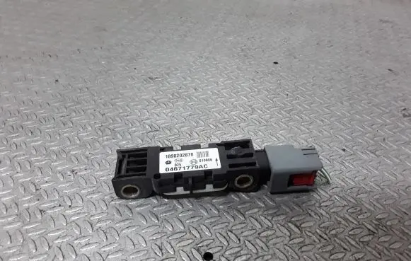 Chrysler Pacifica Airbag deployment crash/impact sensor 04671779AC