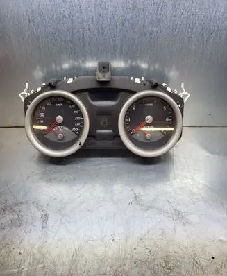 Renault Megane II Speedometer (instrument cluster) 8200364007 35110419 PEAC157351