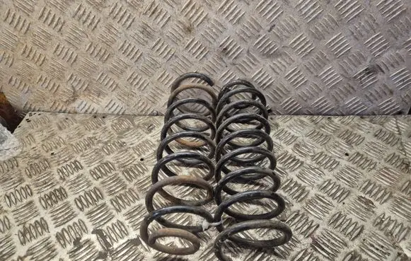 Volkswagen Polo III 6N 6N2 6NF Rear coil spring 