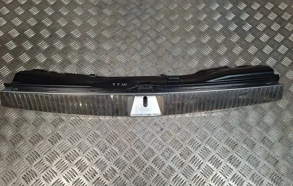 Mercedes-Benz C AMG W204 Trunk/boot sill cover protection A2046906541