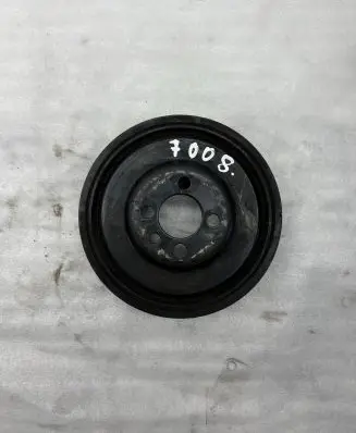 Volkswagen PASSAT B6 Crankshaft pulley 03G105243
