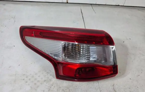 Nissan Qashqai Rear/tail lights 265554EA0A