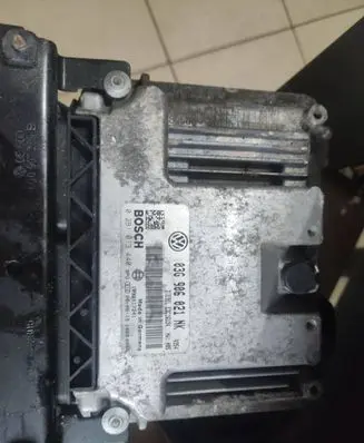 Volkswagen PASSAT B6 Engine control unit/module 03G906021NK 1039S17241 0281013440