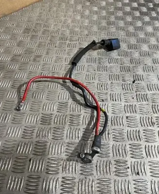 Positive cable (battery)