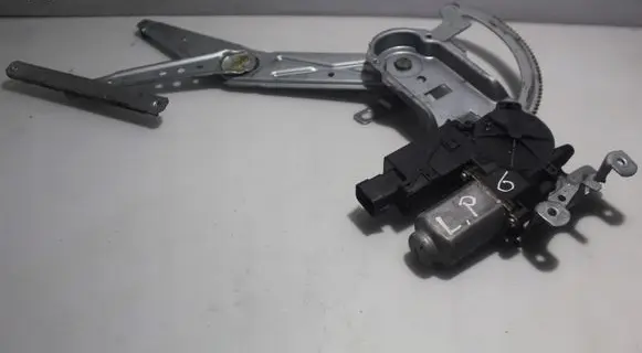 Front window lifting mechanism without motor