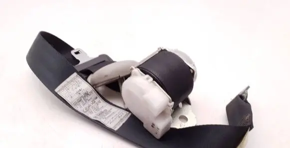 Toyota Corolla Verso AR10 Third row seat belt 733600F010C0 7L1540
