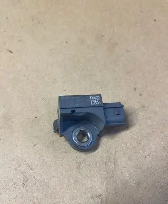 KIA Carens III Airbag deployment crash/impact sensor 95930A4100 A1046208083