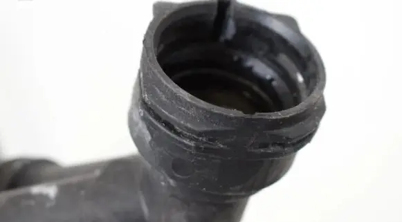 Audi A3 S3 8V Engine coolant pipe/hose 5Q0122101B