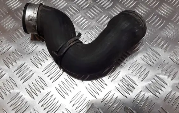 Volkswagen Caddy Turbo air intake inlet pipe/hose