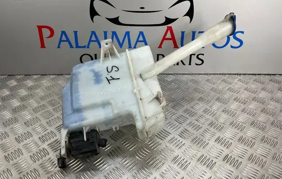 KIA Optima Windshield washer fluid reservoir/tank 98610A8000