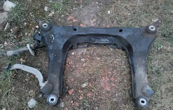 Audi A4 S4 B6 8E 8H Front subframe