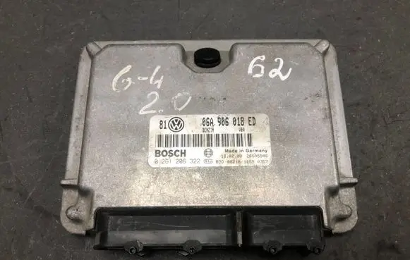 Audi A3 S3 8L Engine control unit/module 06A906018ED