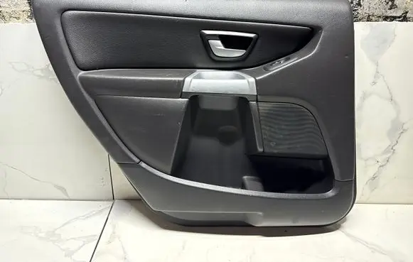 Volvo XC90 Rear door card panel trim 39995385