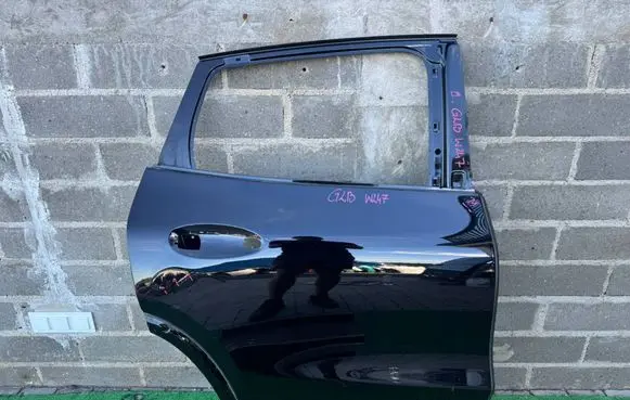 Mercedes-Benz B W247 Rear door 
