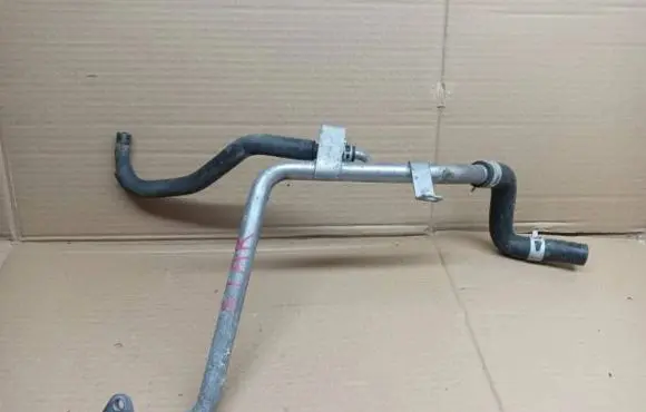 Mitsubishi Space Star Engine coolant pipe/hose
