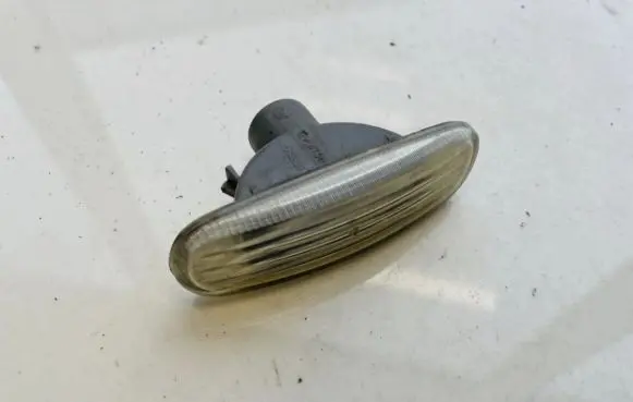 Fiat Stilo Front fender indicator light 46758621
