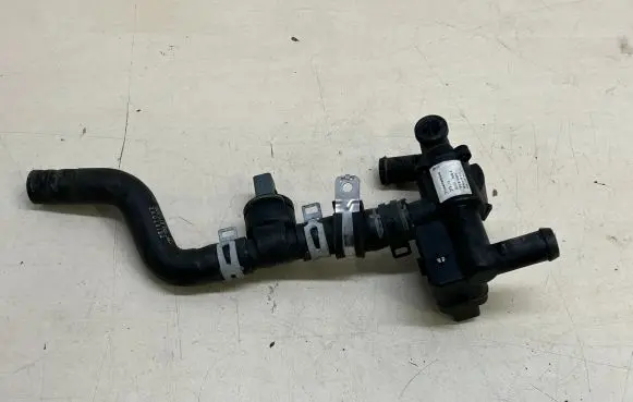 Porsche Cayenne (92A) Coolant heater control valve 7P5819824 7P5819896