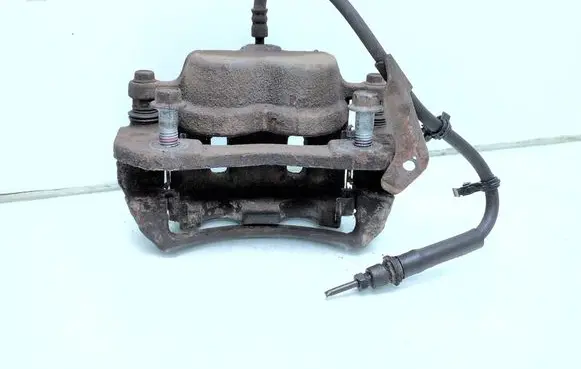 Chevrolet Captiva Front brake caliper 
