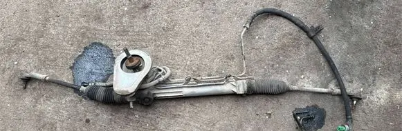 Ford Mondeo Mk III Steering rack 1S7C3200AJ