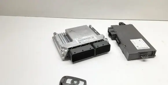 BMW 1 E81 E87 Engine ECU kit and lock set 8506375 0281016 9147226