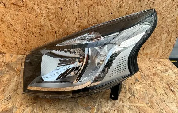 Renault Trafic III (X82) Headlight/headlamp 260600500R