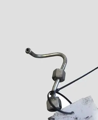 Opel Astra J Fuel injector supply line/pipe