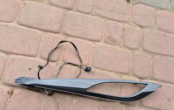 Opel Insignia B Other front door trim element 39120886