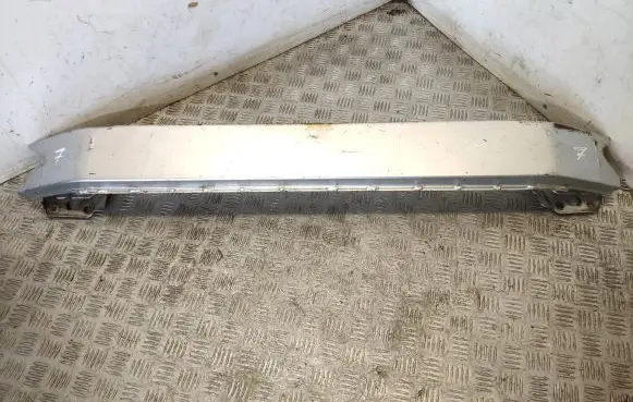 Toyota Avensis Verso Front bumper cross member