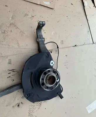 Mercedes-Benz S W222 Front wheel hub PiastaZwrotnica