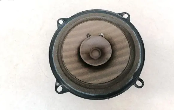 Opel Combo C Front door speaker