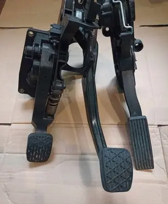 Mercedes-Benz A W169 Accelerator throttle pedal