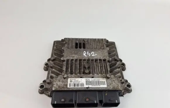 Citroen C4 I Engine control unit/module 9665100380 9661642180