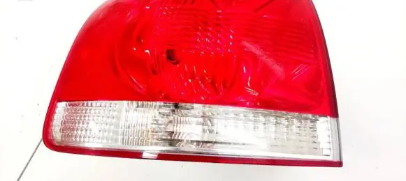 Volkswagen Touareg I Rear/tail lights 7L6945257