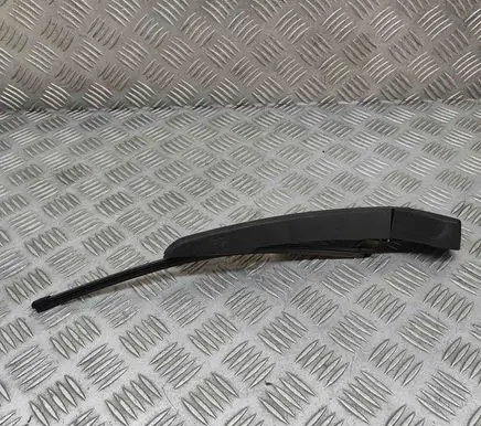 BMW X2 F39 Rear wiper blade arm 7423864