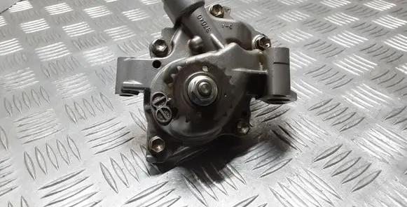 Toyota Prius (XW30) Oil pump 37040