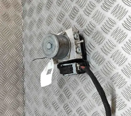 Nissan Leaf II (ZE1) ABS Pump 25GE500945E 476605SD0C