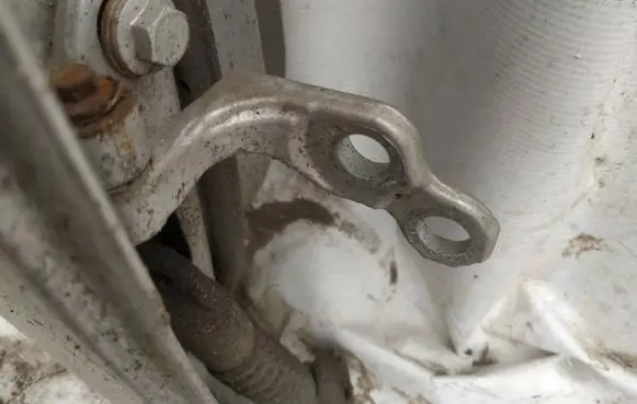 Ford Focus Rear door lower hinge