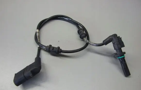 Mercedes-Benz E W213 ABS rear brake sensor 2135403805